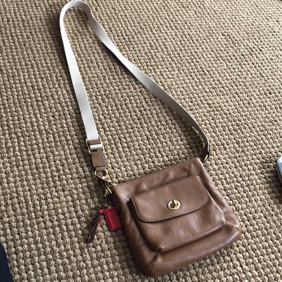 Coach Crossbody Bag - Picture 1 of 4